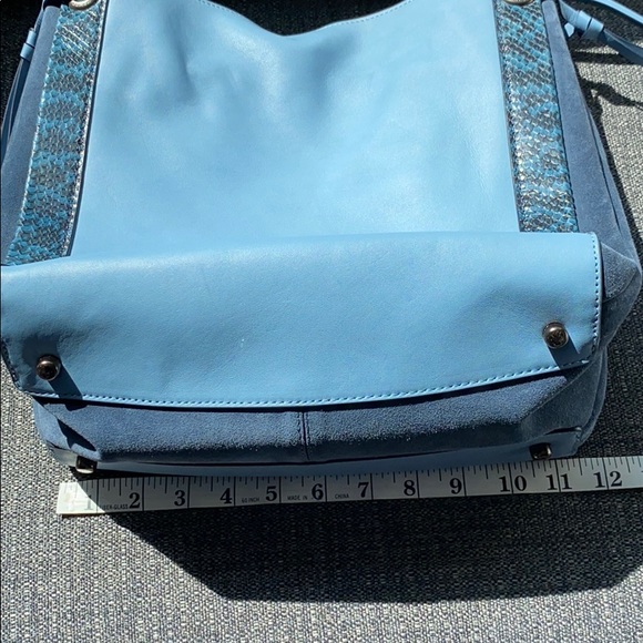 Coach snakeskin handbag - Picture 8 of 9